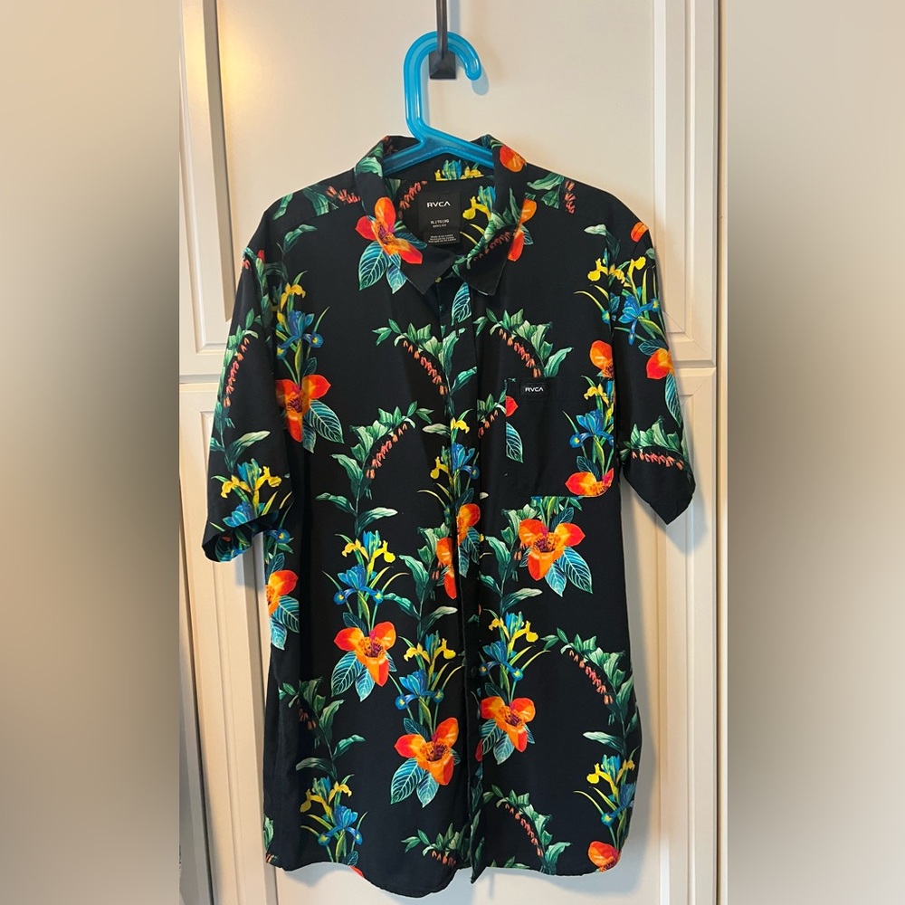 Gently worn RVCA boys button down